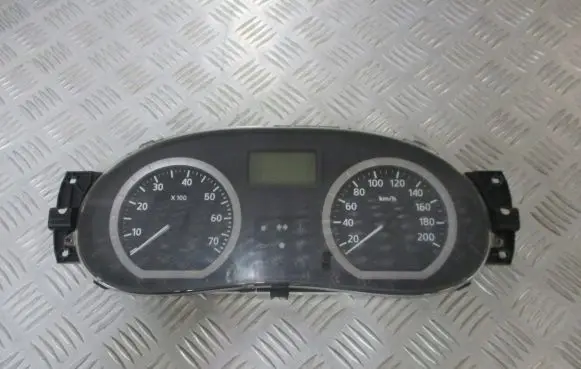 Dacia Logan I Speedometer (instrument cluster) 8200377739