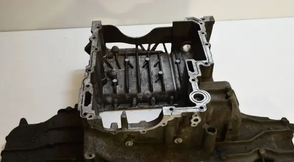 Audi A6 S6 C6 4F Oil sump 058103603AF