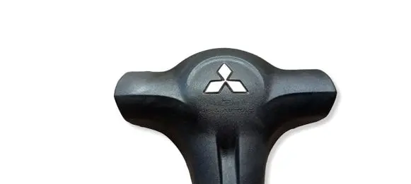 Mitsubishi Lancer Steering wheel airbag 7030A146