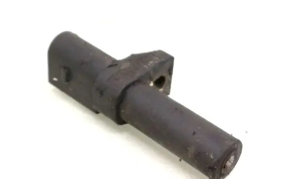 Mercedes-Benz Vito Viano W639 Crankshaft position sensor A0031532728
