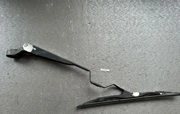Nissan Terrano Rear window wiper mechanism 2878041G01 2879041G00