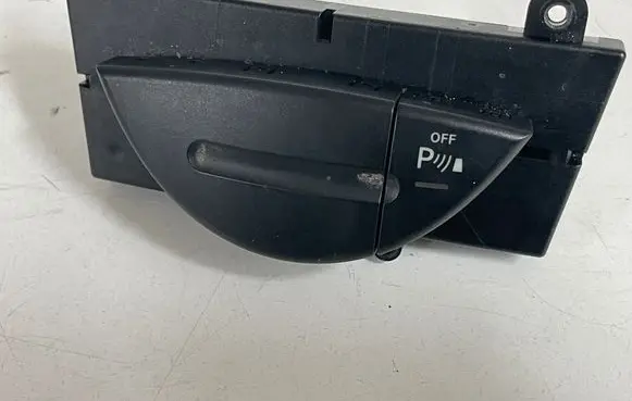 Mercedes-Benz E W211 Parking (PDC) sensor switch A2118216958