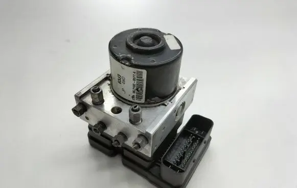 Suzuki Swift I ABS Pump 06210205774 63J3
