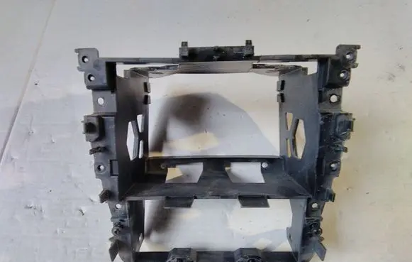 Volkswagen Golf V Other dashboard part 1K0858039 1K0358058