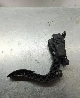 Audi A6 S6 C6 4F Accelerator throttle pedal 4F1723523