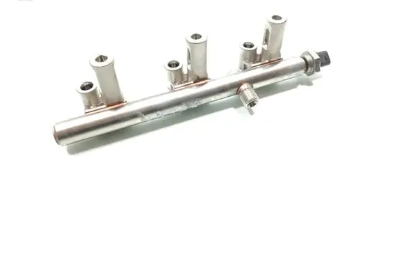 Opel Crossland X Fuel main line pipe 9811353880