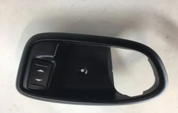 Ford Mondeo MK IV Electric window control switch VP6M2XU226A37BBW 6M21U226A37