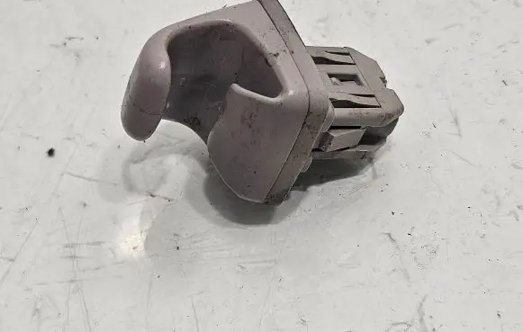 Toyota Prius (XW30) Sun visor clip/hook/bracket 