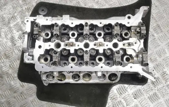 Engine head