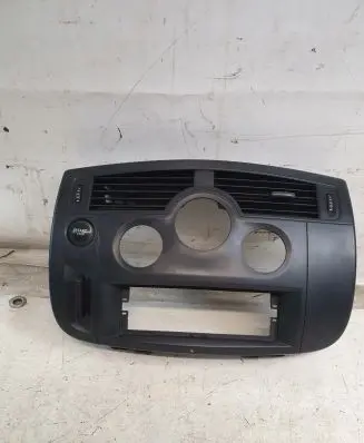 Renault Scenic II - Grand scenic II Climate control/heater control trim A8200140713