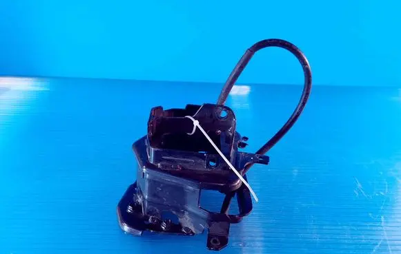 Ford Kuga II Fuel filter bracket/mount holder FM5Q9A072BD