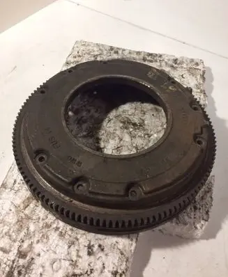Volkswagen Golf III Flywheel 027105273D