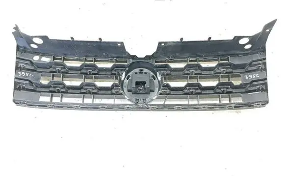 Volkswagen Atlas Front bumper upper radiator grill 3CN853651