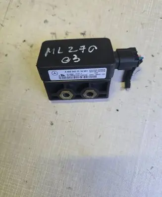 Mercedes-Benz ML W163 ESP acceleration yaw rate sensor A0035422318 10098001311