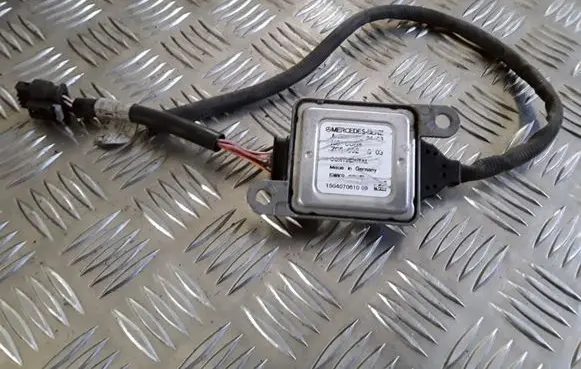 Mercedes-Benz Sprinter W906 Lambda probe sensor ZGS002Q03 5WK9666