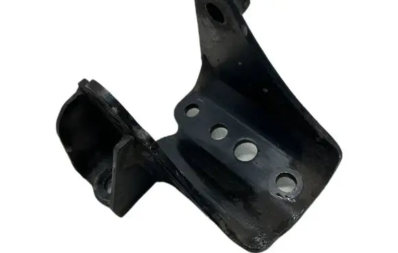 Toyota Auris E180 Engine mounting bracket OT25546