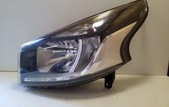 Renault Trafic III (X82) Headlight/headlamp 1EE011410215 260607004R