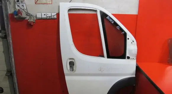 Fiat Ducato Front door