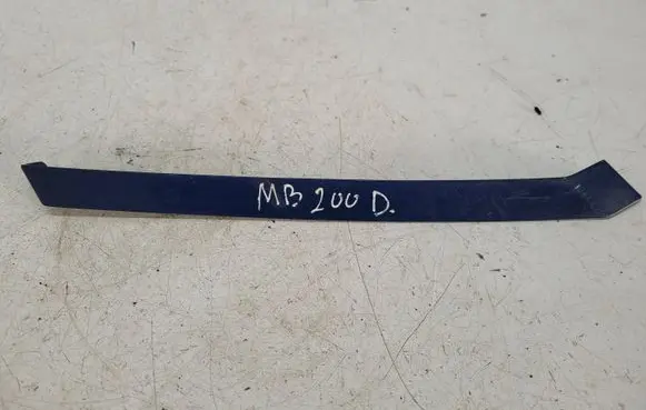Mercedes-Benz W123 Under headlight/headlamp trim 