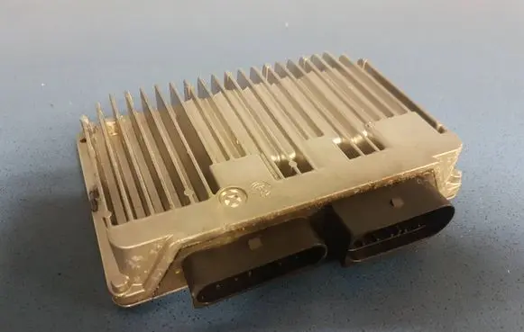 BMW 7 E65 E66 Engine control unit/module 7510154 7503265 412265002001