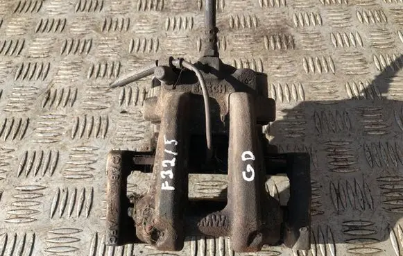 BMW 4 F32 F33 Rear brake caliper