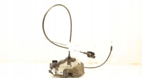 Renault Clio III Front door lock