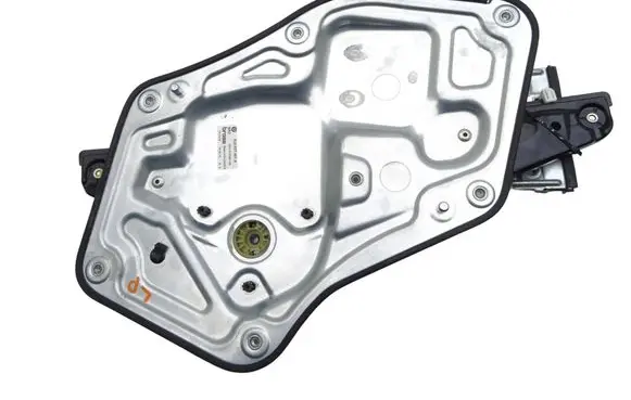 Skoda Yeti (5L) Front door window regulator with motor 5L0837401A