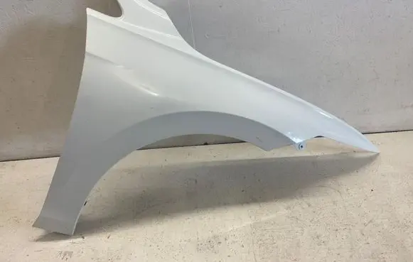 Volkswagen Golf VIII Fender 1h0821106b