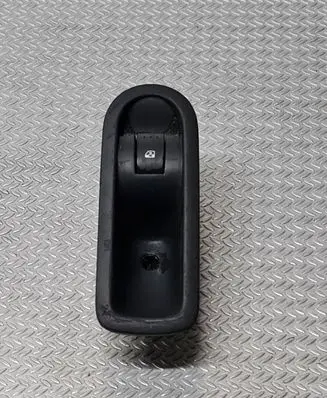 Renault Megane II Electric window control switch 156015540