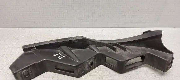 Volkswagen PASSAT B6 Front bumper mounting bracket 3C0807890
