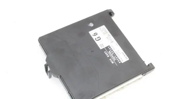 Toyota Auris 150 Central body control module 8922102321