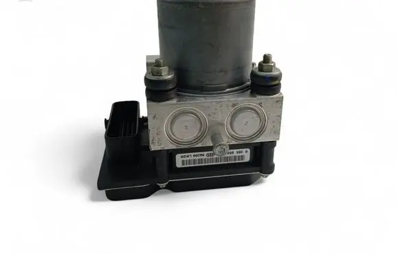 Audi A4 S4 B7 8E 8H ABS Pump 8E0614517BF