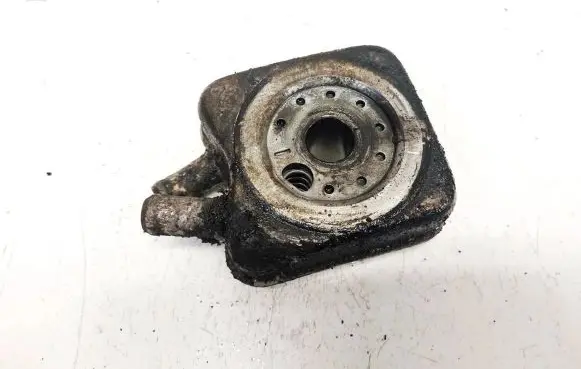 Engine oil radiator