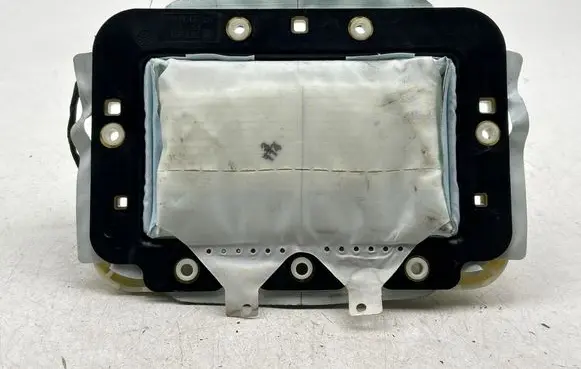 Passenger airbag