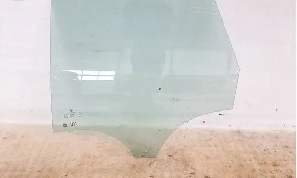 BMW X1 U11 Rear door window glass 