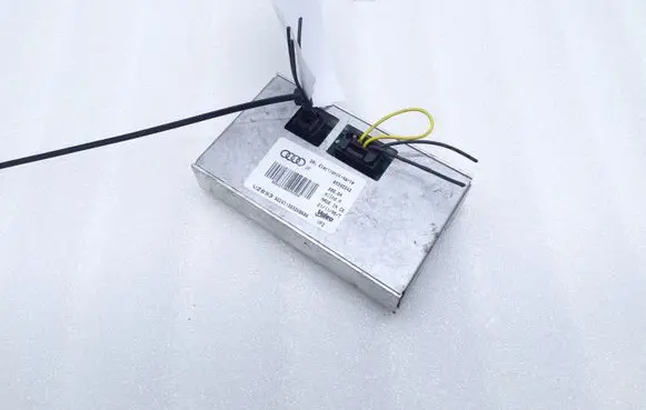 Audi A5 8T 8F Light module LCM 89392242