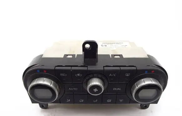 Nissan Qashqai Climate control unit 27500JD45D C8525 A00000A7707001