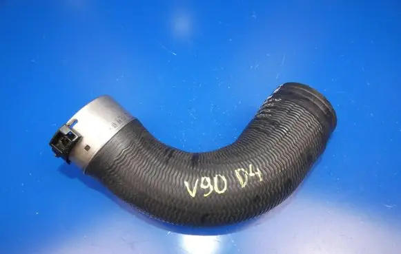 Volvo S90, V90 Intercooler hose/pipe 31657759