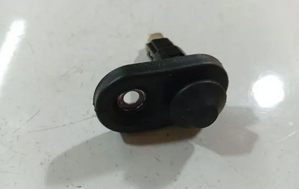Toyota Avensis T250 Front door sensor coupe 
