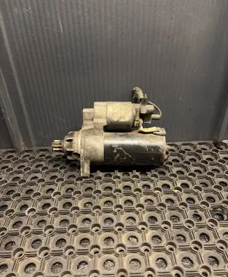 Skoda Octavia Mk2 (1Z) Starter motor 0001125048