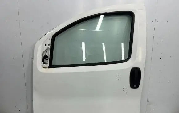 Fiat Fiorino Front door