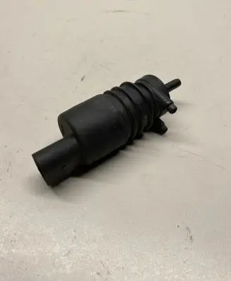 Audi A3 S3 8L Windscreen/windshield washer pump