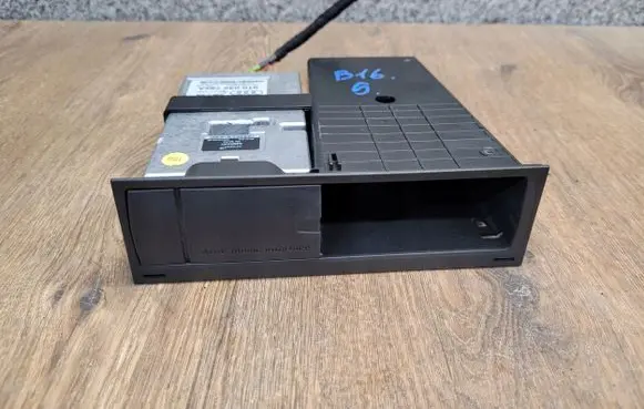 Audi A4 S4 B8 8K MMI control unit 8T0035785A