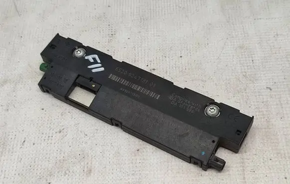 BMW 5 F10 F11 Antenna control unit 65209247131 65209266640 65209276017