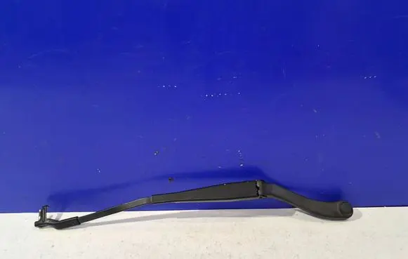 Mercedes-Benz C W204 Windshield/front glass wiper blade A2048200044
