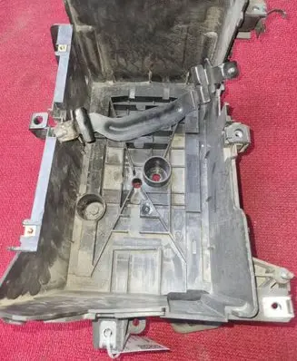 Renault Scenic III - Grand scenic III Battery box tray T06009A180