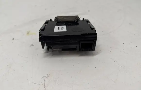 Windshield/windscreen camera