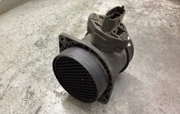 Volvo XC70 Mass air flow meter 0280218088 8670115