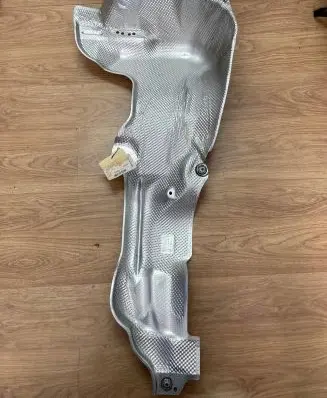 Volkswagen PASSAT B7 Exhaust heat shield 3C0825721D 1001392807 9754669609