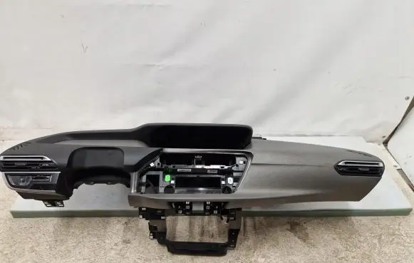 Citroen C4 II Picasso Dashboard